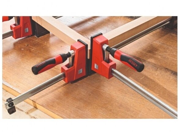 Bessey Vario korpusinis spaustuvas REVO KREV 8