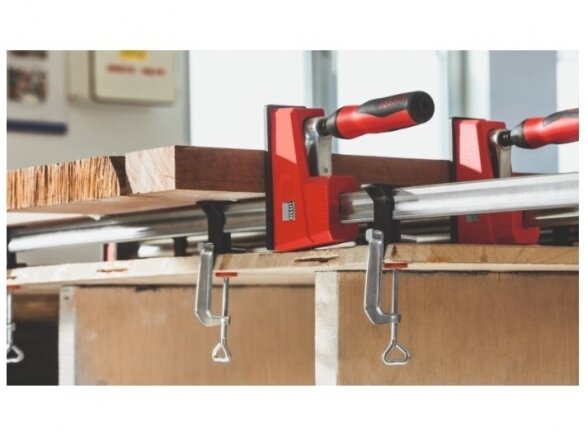 Bessey Vario korpusinis spaustuvas REVO KREV 9