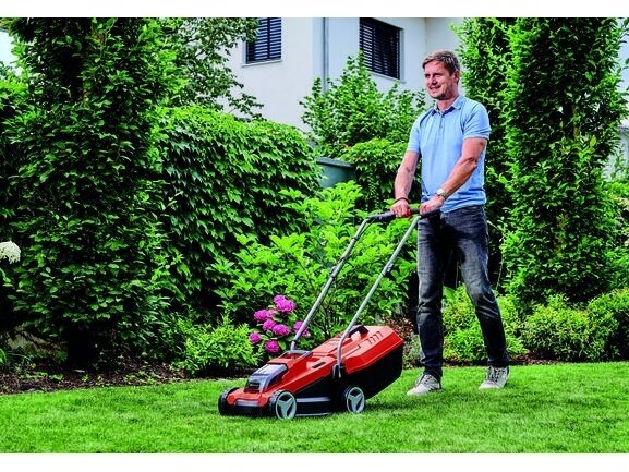 Einhell GE-CM 18/32 Li-Solo akumuliatorinė žoliapjovė, pjovimo plotis 32 cm, be akumuliatoriaus ir pakrovėjo 2